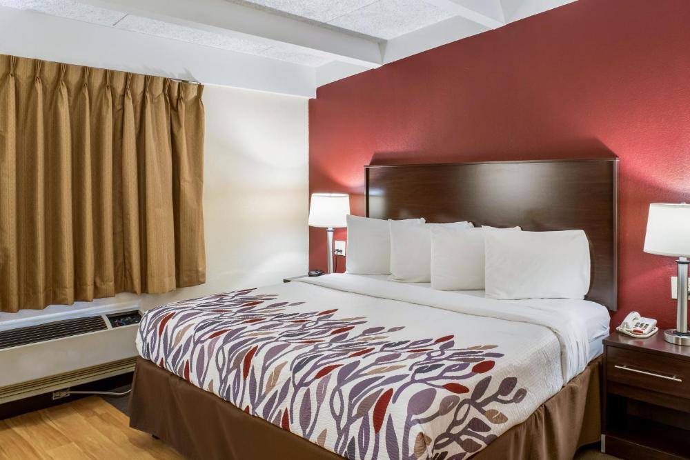 Superior King Room - Non-Smoking interior